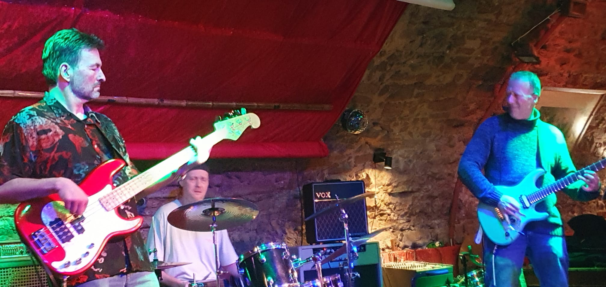 agath3 live im Schlosskeller Windecken, Januar 2026